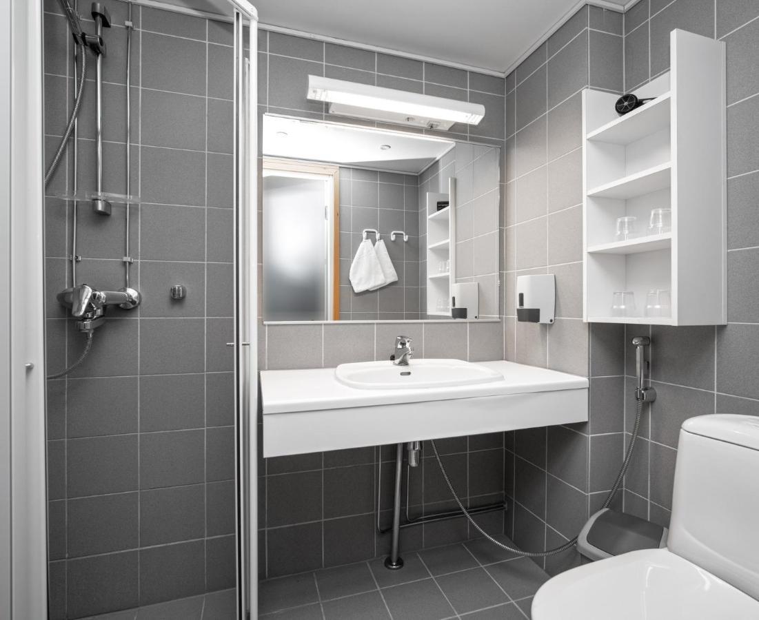 Ski-Inn Hotel Pyhaetunturi Bagian luar foto