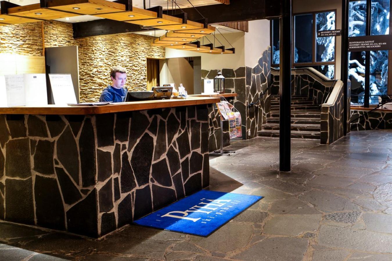 Ski-Inn Hotel Pyhaetunturi Bagian luar foto