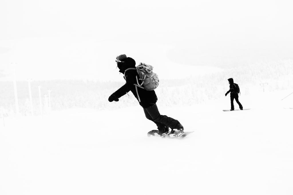 Ski-Inn Hotel Pyhaetunturi Bagian luar foto