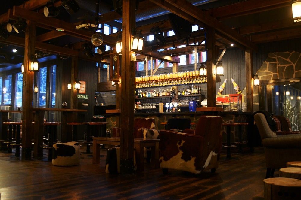 Ski-Inn Hotel Pyhaetunturi Bagian luar foto